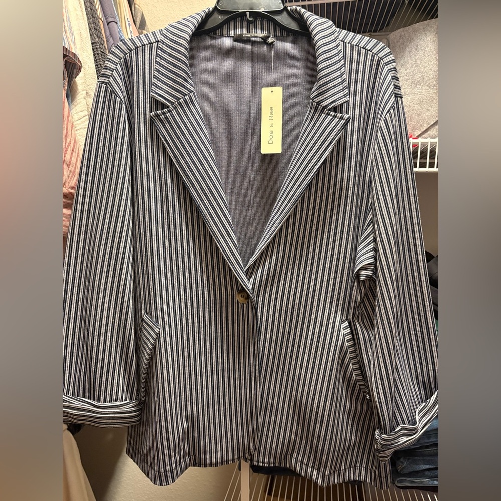 Doe & Rae Striped Blazer in Navy Blue and White NWT